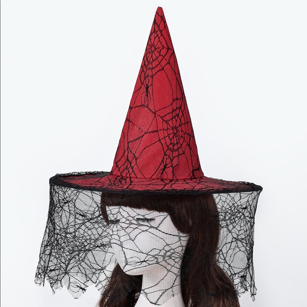 Halloween witch’s hat red and black lace